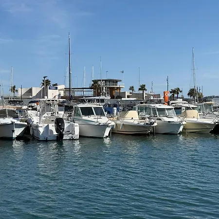 A Pied Lumineux Avec Terrasse شقة *