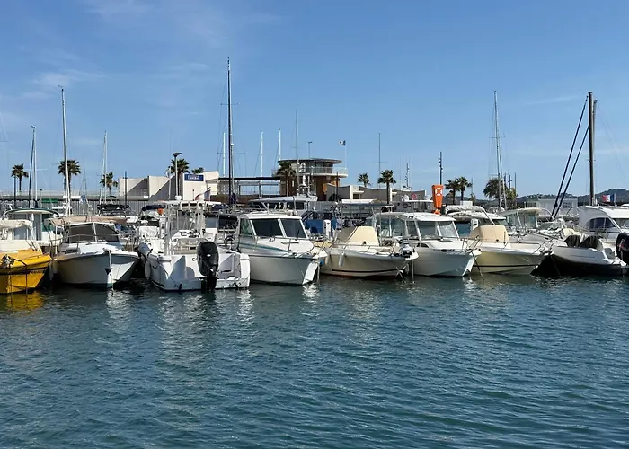 A Pied Lumineux Avec Terrasse شقة *