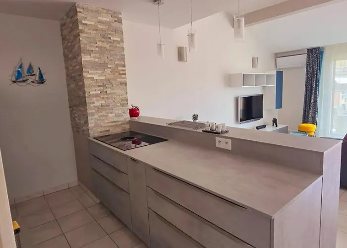 شقة A Pied Lumineux Avec Terrasse سانت ماكسيم