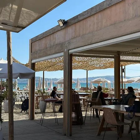 A Pied & Farniente ! Lumineux Avec Terrasse Appartement Sainte-Maxime
